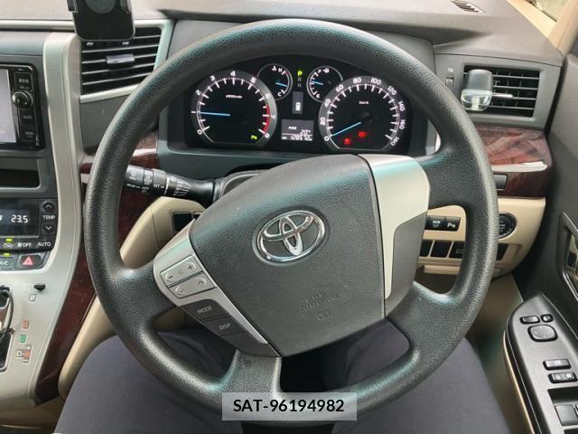 Toyota VELLFIRE 2014-07 8746532-6