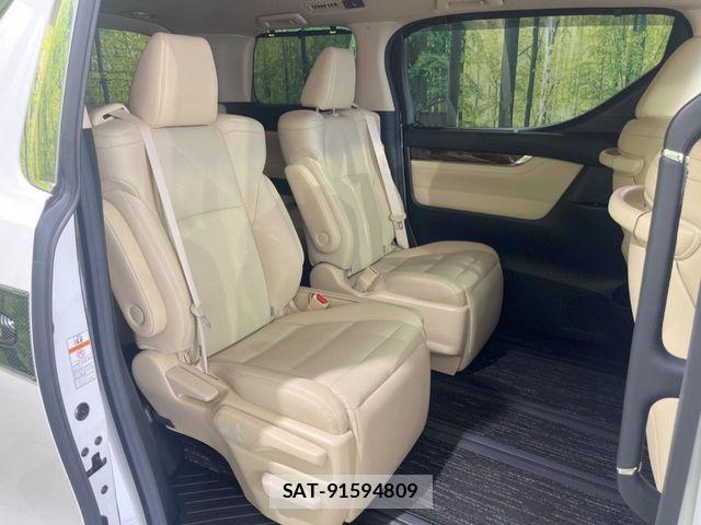 Toyota VELLFIRE 2019-01 8746499-8