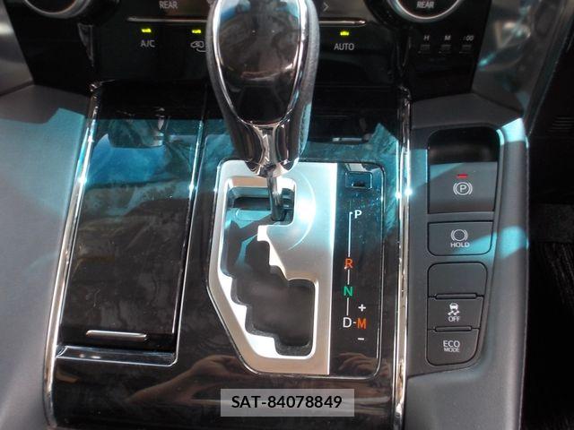 Toyota VELLFIRE 2021-03 8746494-16