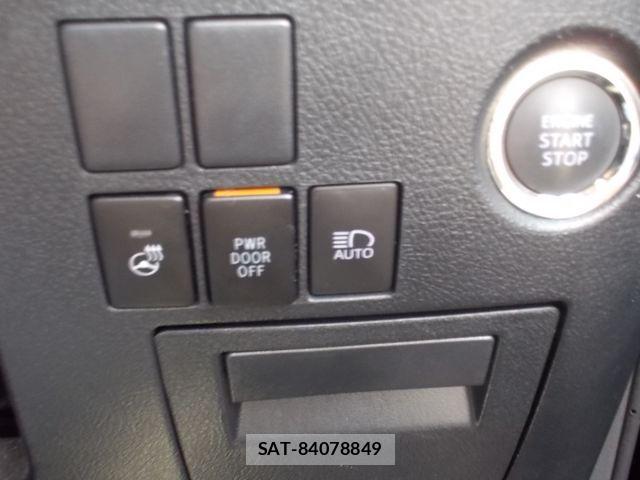 Toyota VELLFIRE 2021-03 8746494-19