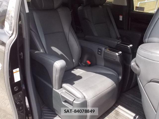 Toyota VELLFIRE 2021-03 8746494-25