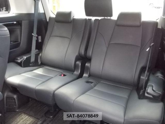 Toyota VELLFIRE 2021-03 8746494-26
