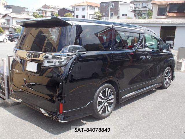 Toyota VELLFIRE 2021-03 8746494-2