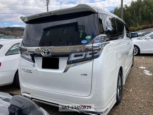 Toyota VELLFIRE 2018-07 8744331-3
