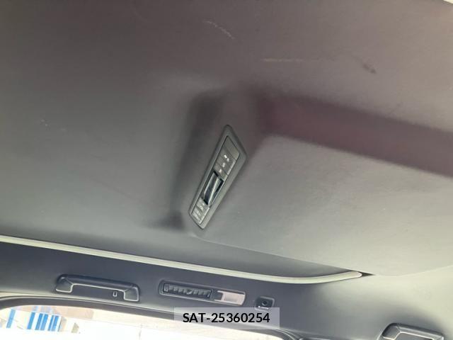 Toyota VELLFIRE 2018-02 8746519-13