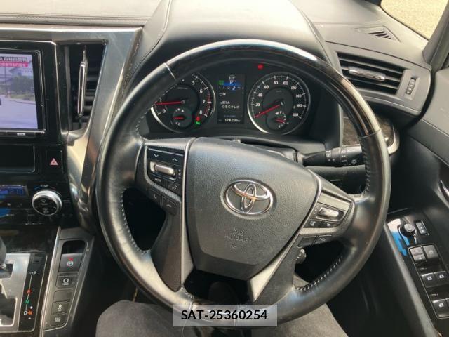 Toyota VELLFIRE 2018-02 8746519-14