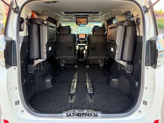 Toyota VELLFIRE 2018-12 8746503-24
