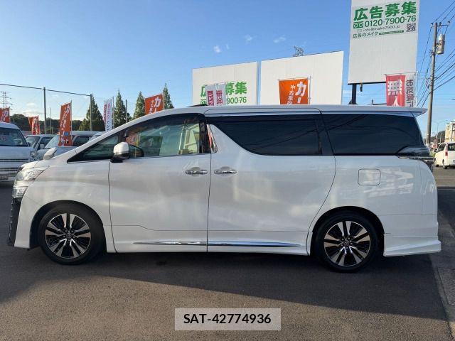Toyota VELLFIRE 2018-12 8746503-3