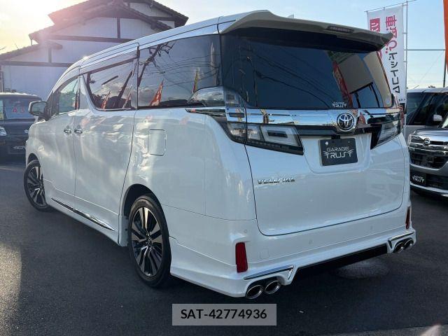 Toyota VELLFIRE 2018-12 8746503-4