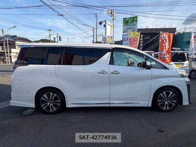 Toyota VELLFIRE 2018-12 8746503-7