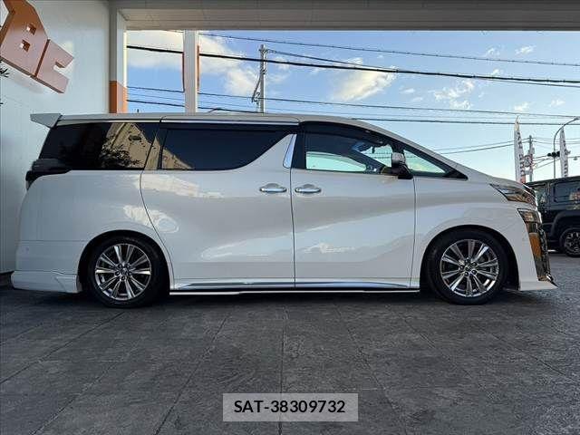 Toyota VELLFIRE 2020-10 8746497-11