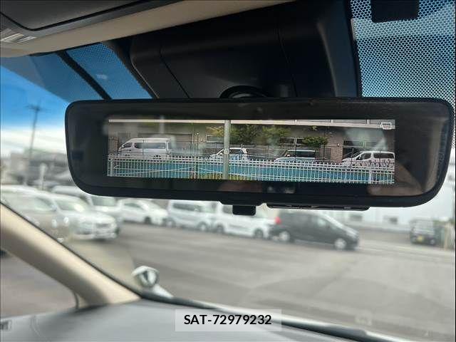 Toyota VELLFIRE 2018-04 8746505-29