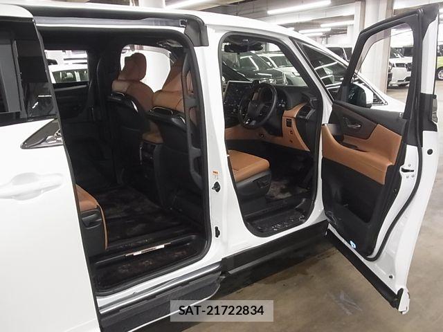Toyota VELLFIRE 2025-11 8746485-10