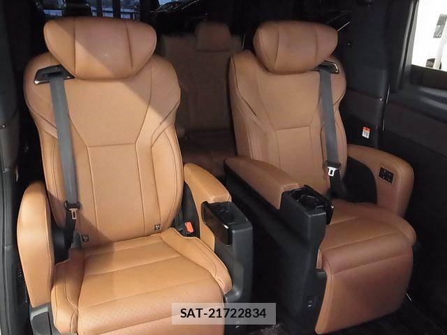 Toyota VELLFIRE 2025-11 8746485-12