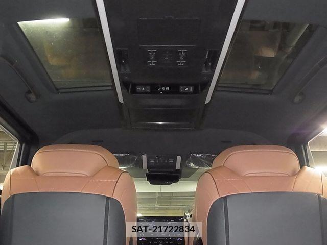 Toyota VELLFIRE 2025-11 8746485-14