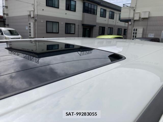 Toyota VELLFIRE 2012-06 8746526-9