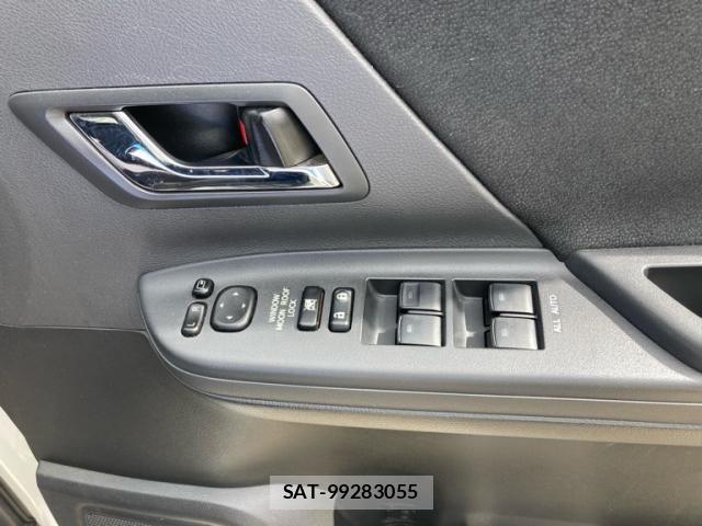 Toyota VELLFIRE 2012-06 8746526-14