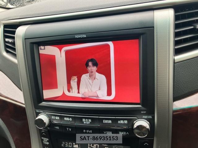 Toyota VELLFIRE 2013-12 8746538-9