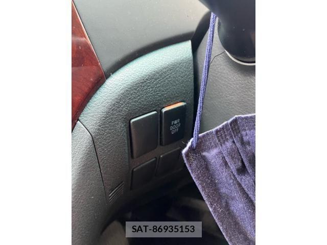 Toyota VELLFIRE 2013-12 8746538-13