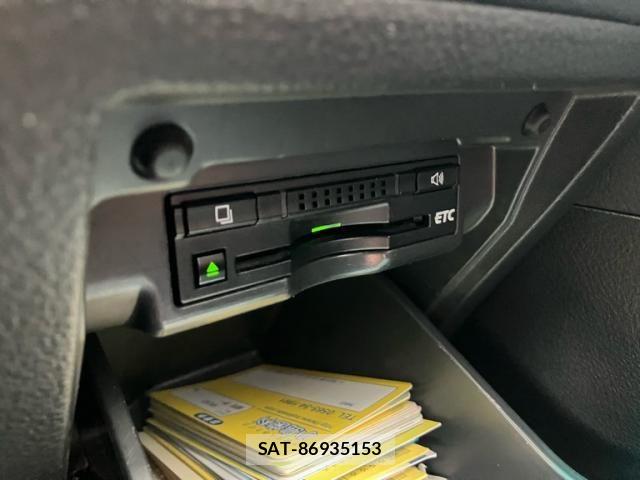 Toyota VELLFIRE 2013-12 8746538-17