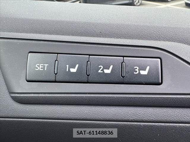 Toyota VELLFIRE 2015-12 8746509-24