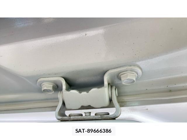 Toyota VELLFIRE 2010-06 8746535-23