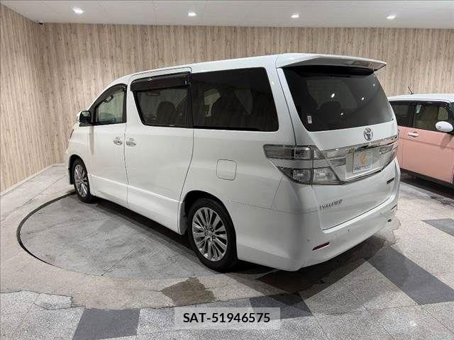 Toyota VELLFIRE 2014-01 8746521-23