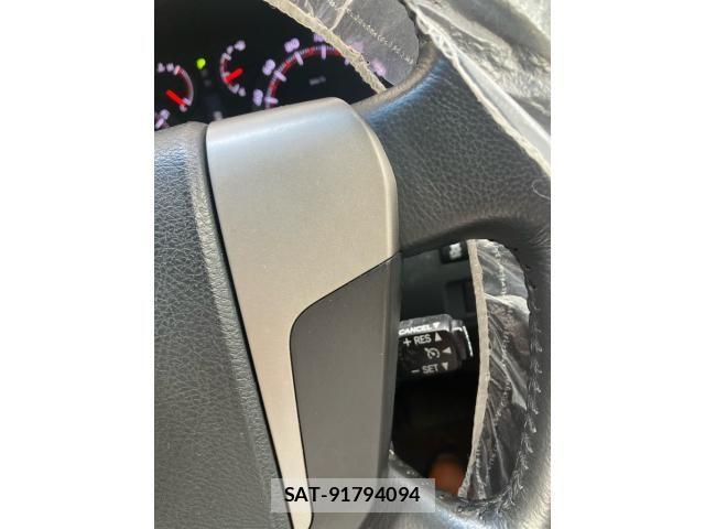 Toyota VELLFIRE 2012-11 8746531-13