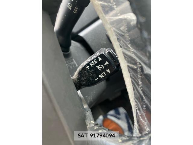 Toyota VELLFIRE 2012-11 8746531-14