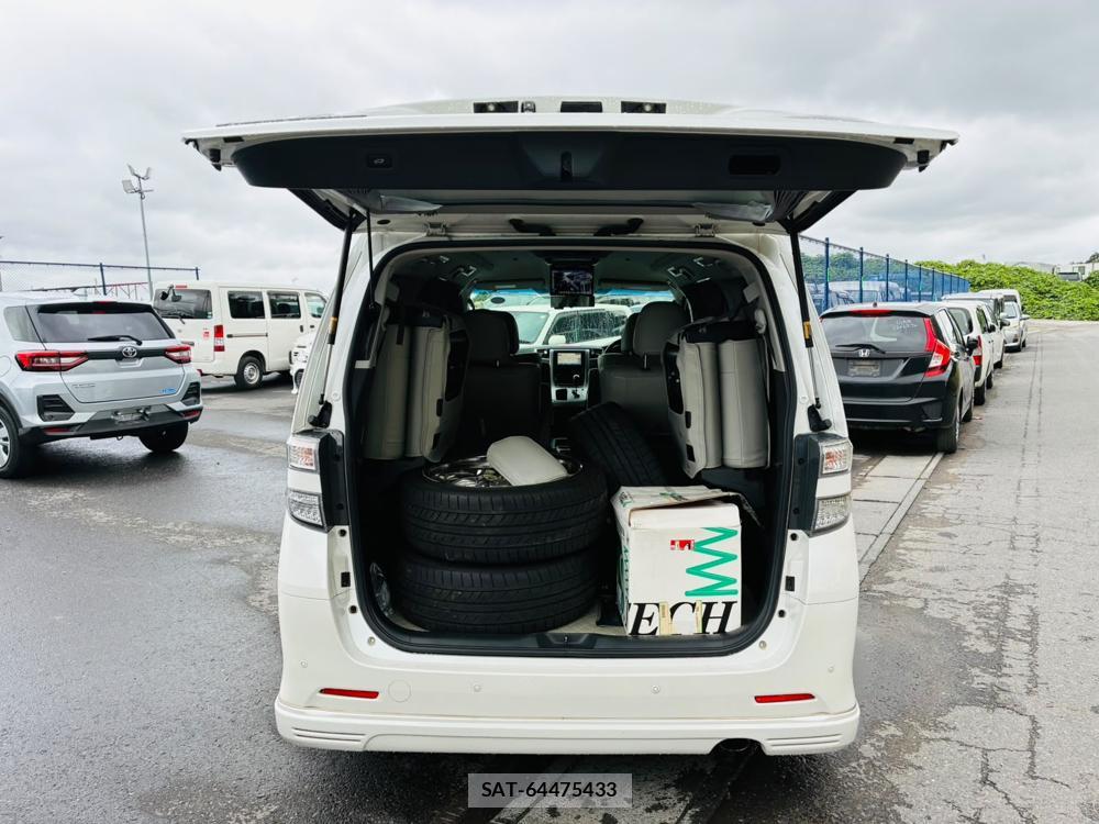 Toyota VELLFIRE 2011-11 8354097-26