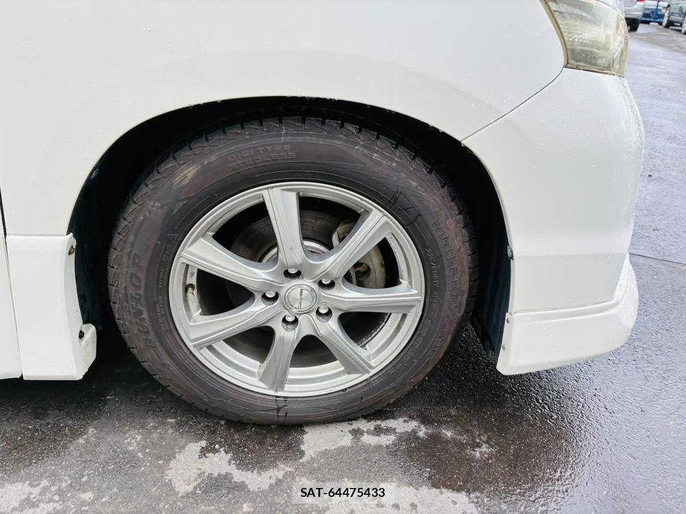 Toyota VELLFIRE 2011-11 8354097-28