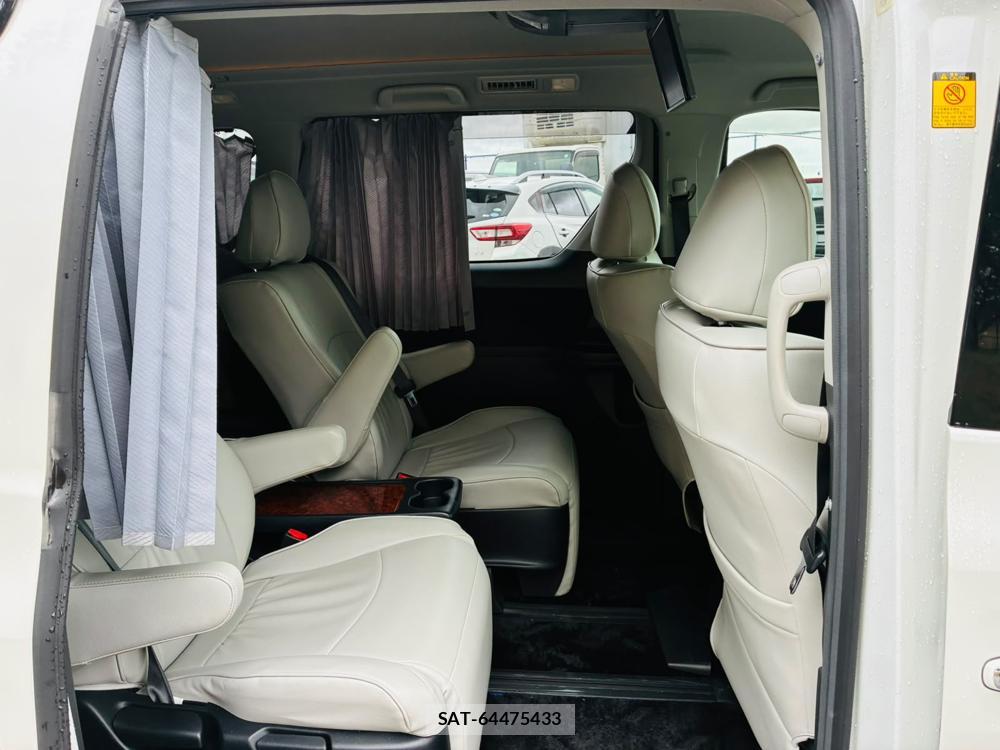 Toyota VELLFIRE 2011-11 8354097-8