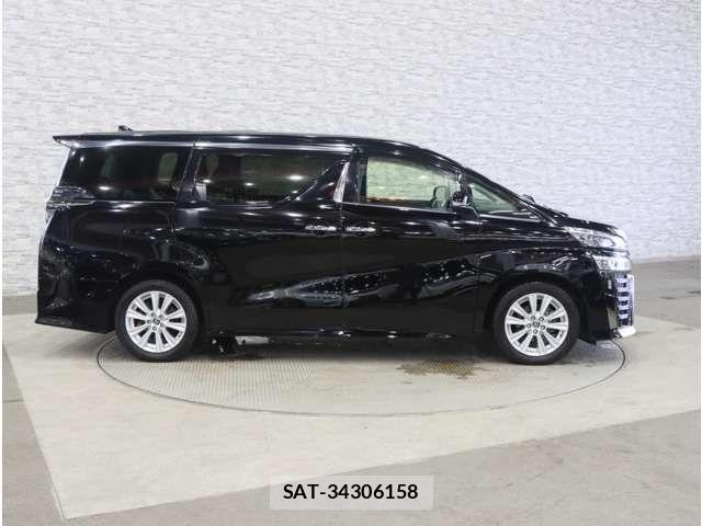 Toyota VELLFIRE 2019-05 8782449-13