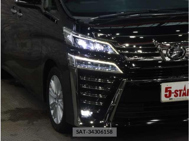 Toyota VELLFIRE 2019-05 8782449-15