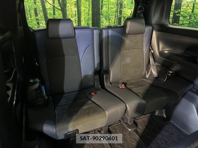 Toyota VELLFIRE 2017-02 8782455-9