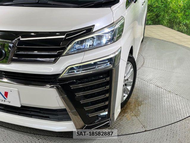 Toyota VELLFIRE 2018-03 8782456-12