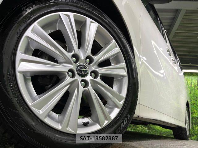 Toyota VELLFIRE 2018-03 8782456-13
