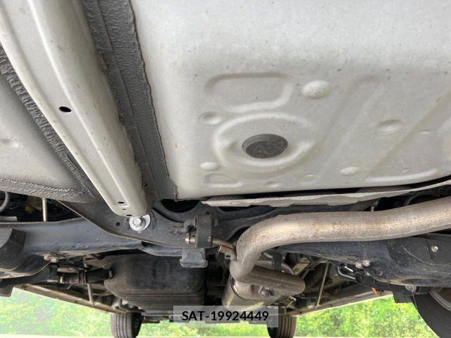Toyota VELLFIRE 2018-02 8782444-19
