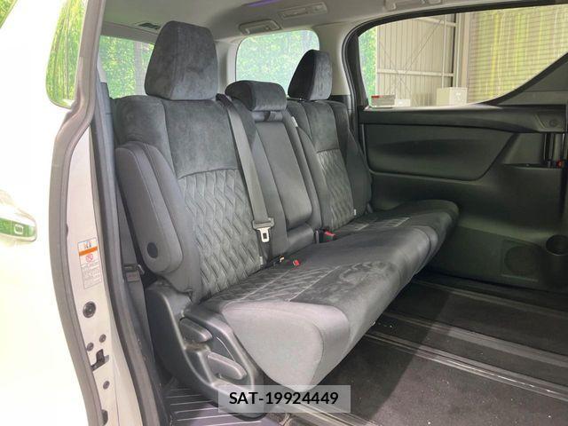 Toyota VELLFIRE 2018-02 8782444-8