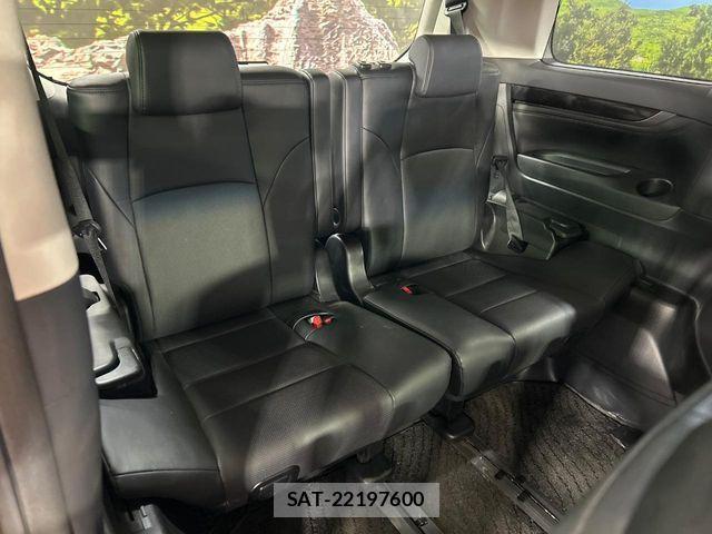 Toyota VELLFIRE 2018-04 8782441-9