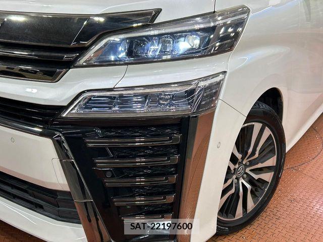 Toyota VELLFIRE 2018-04 8782441-12
