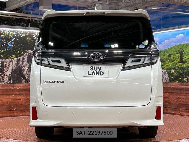 Toyota VELLFIRE 2018-04 8782441-15
