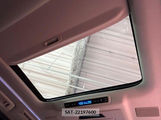 Toyota VELLFIRE 2018-04 8782441-2