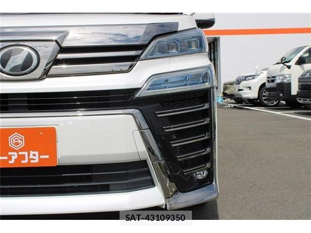 Toyota VELLFIRE 2018-12 8797795-12
