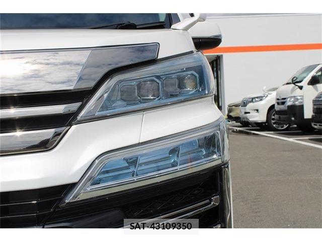Toyota VELLFIRE 2018-12 8797795-16