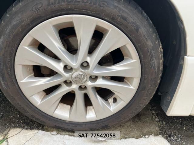Toyota VELLFIRE 2009-11 8797803-8