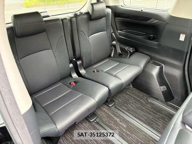 Toyota VELLFIRE 2018-12 8797789-17