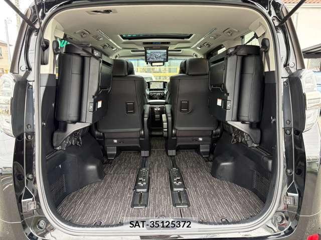Toyota VELLFIRE 2018-12 8797789-20
