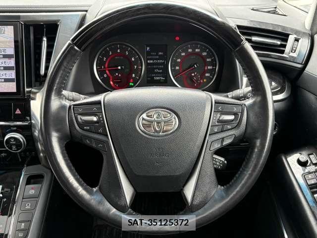 Toyota VELLFIRE 2018-12 8797789-22