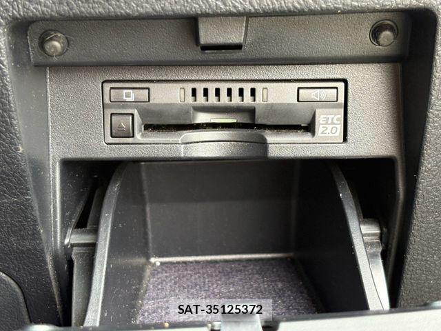Toyota VELLFIRE 2018-12 8797789-26